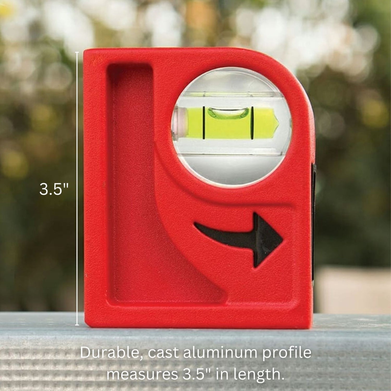 Kapro 846 Cyclops Magnetic Cast Pocket Level + Plumb Site®